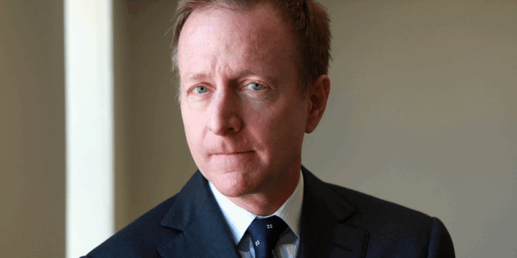 Austin Beutner Enters L.A. Mayoral Race, Challenging Incumbent Karen Bass