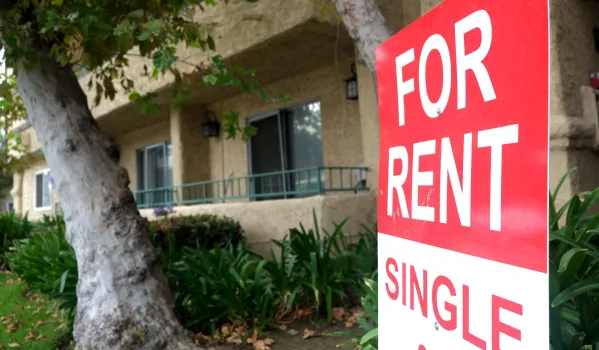 Los Angeles Faces Rental Crunch as Developers Pull Back on Apartment Construction