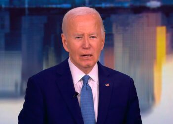 Federal Documents Reveal Biden Granted Mass Parole to Migrants to ‘Incentivize’ Legal Entry Despite Border Surge
