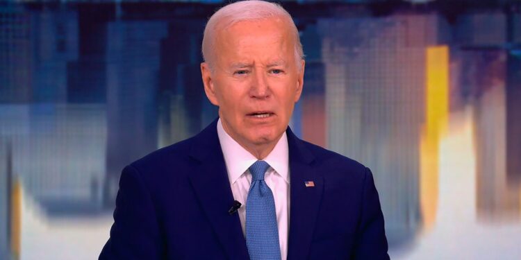 Federal Documents Reveal Biden Granted Mass Parole to Migrants to ‘Incentivize’ Legal Entry Despite Border Surge